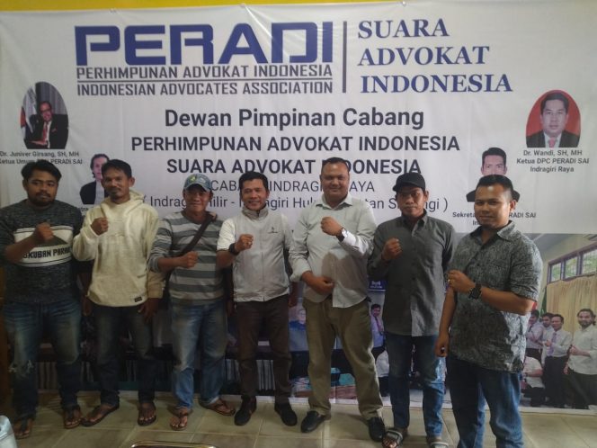 
 Merasa Ada Kerugian, Petani Dua Desa Ini Berkonsultasi ke Kantor PERADI SAI Indragiri Raya