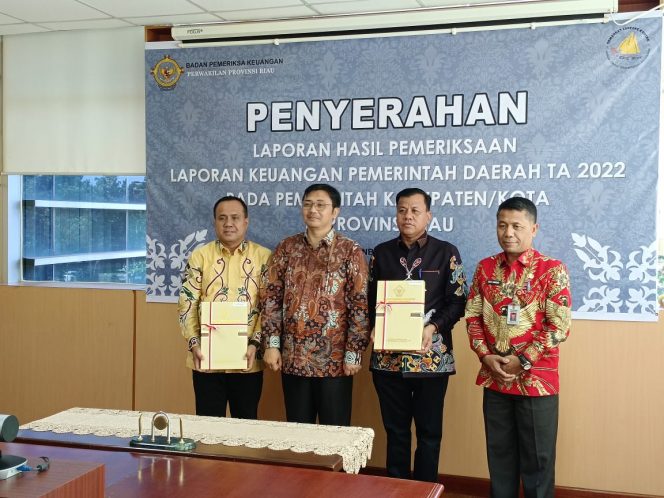 
 Lagi, Kuansing Berhasil WTP Ke-12, Suhardiman : Jadi Motivasi dan Koreksi Demi Akuntabilitas Penyelengaraan Pemerintah