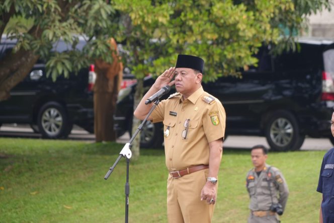 
 Pastikan Tingkat Kehadiran Pegawai Pasca Libur, Bupati Suhardiman : Tingkatkan Pelayanan Pada Masyaraka