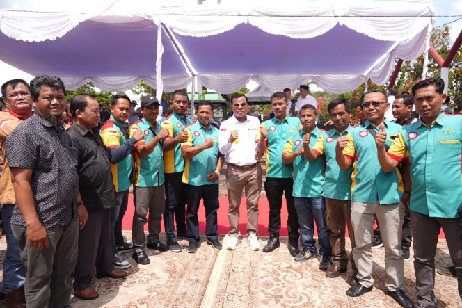 
 Hari Buruh Internasional, Bupati Kuansing Suhardiman : Kita Akan Siapkan Regulasi Sesuai Undang Undang