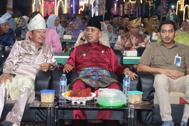 
 Pj Bupati Inhil H.Herman Hadiri Penutupan STQ Ke-2 Tingkat Kecamatan Teluk Belengkong Tahun 2024