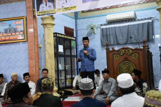 
 Malam ke- 22 Ramadhan, Bupati Kampar Safari Ramadhan di Masjid Nururrahman di Desa Sungai Pinang