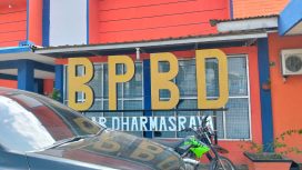 Penggeledahan yang dimulai sekitar pukul 11.30 WIB ini berlangsung di kantor Badan Penanggulangan Bencana Daerah (BPBD) Dharmasraya, tepatnya di Pulau Punjung.IST